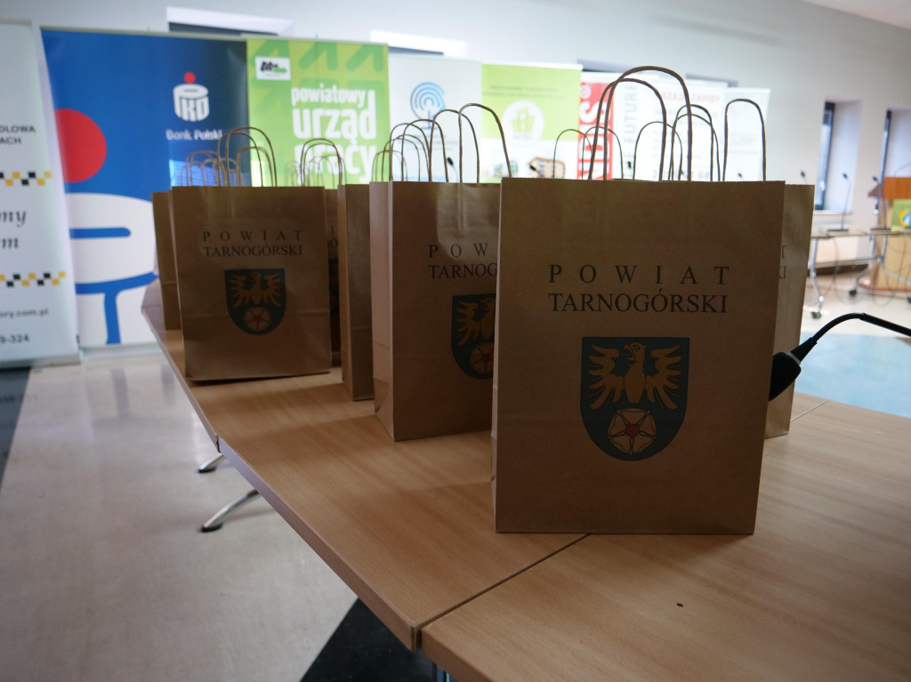 Powiat tarnogórski. Zamieniają pasję w biznes