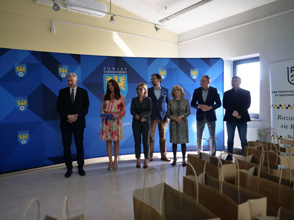 Powiat tarnogórski. Zamieniają pasję w biznes