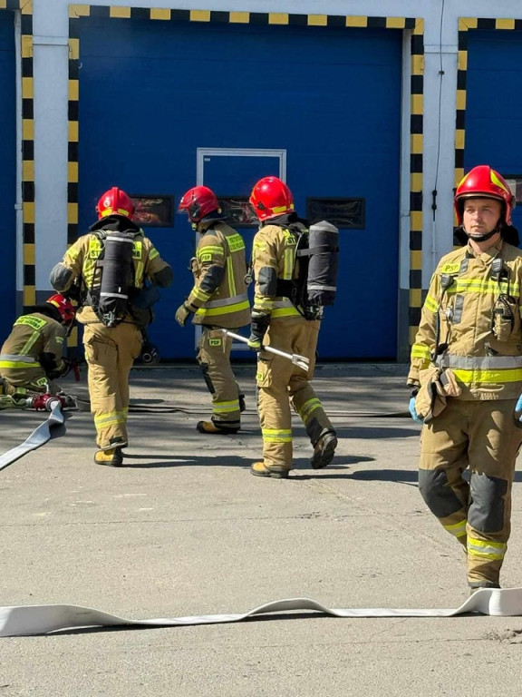 PKM Świerklaniec. Wezwano służby ratownicze