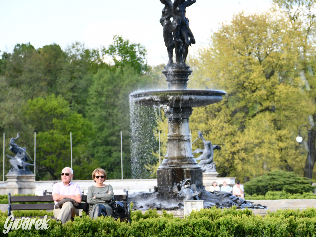 Świerklaniec. Relaks w parku, w tle TG Big Band