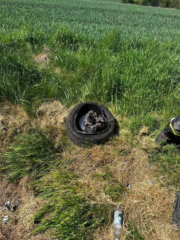 Audi wjechało w opla. W samochodach były dzieci