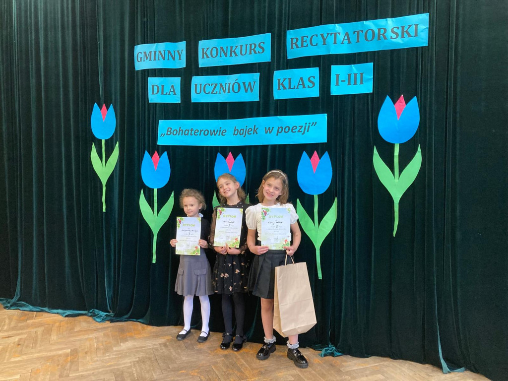 Tarnowskie Góry. Recytacje w Jedenastce