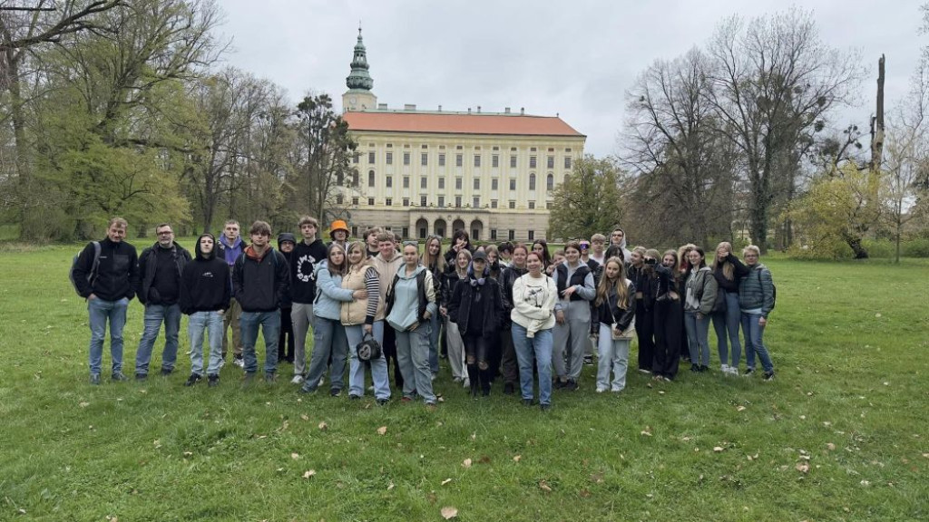W nagrodę pojechali do partnerskiego miasta