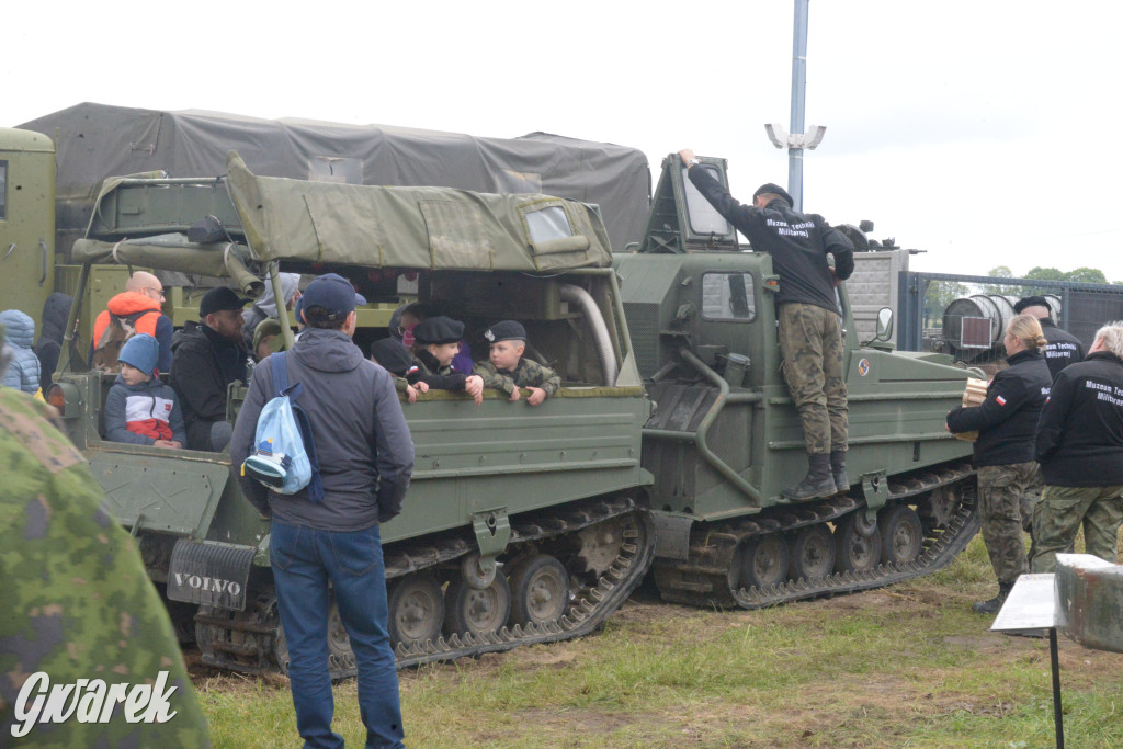 Noc Muzeów na czołgowisku w Zbrosławicach