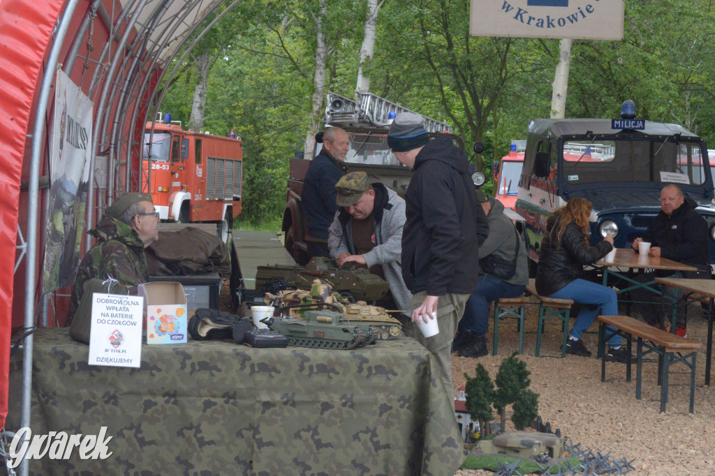 Noc Muzeów na czołgowisku w Zbrosławicach