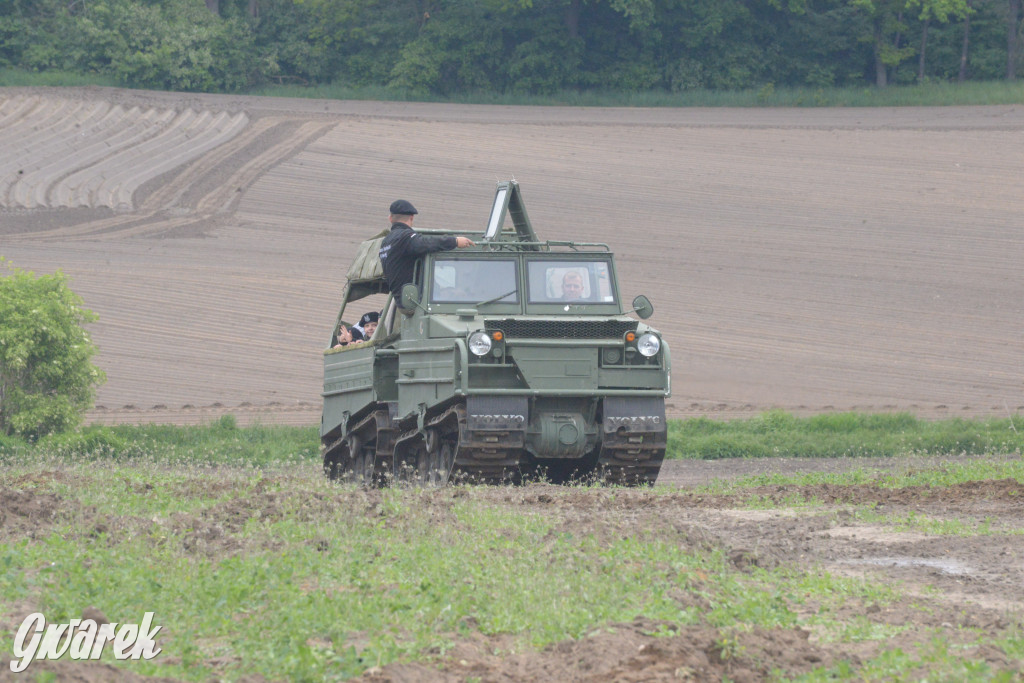 Noc Muzeów na czołgowisku w Zbrosławicach