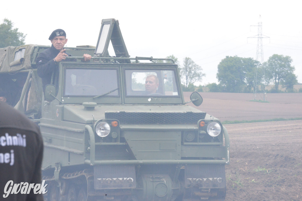 Noc Muzeów na czołgowisku w Zbrosławicach