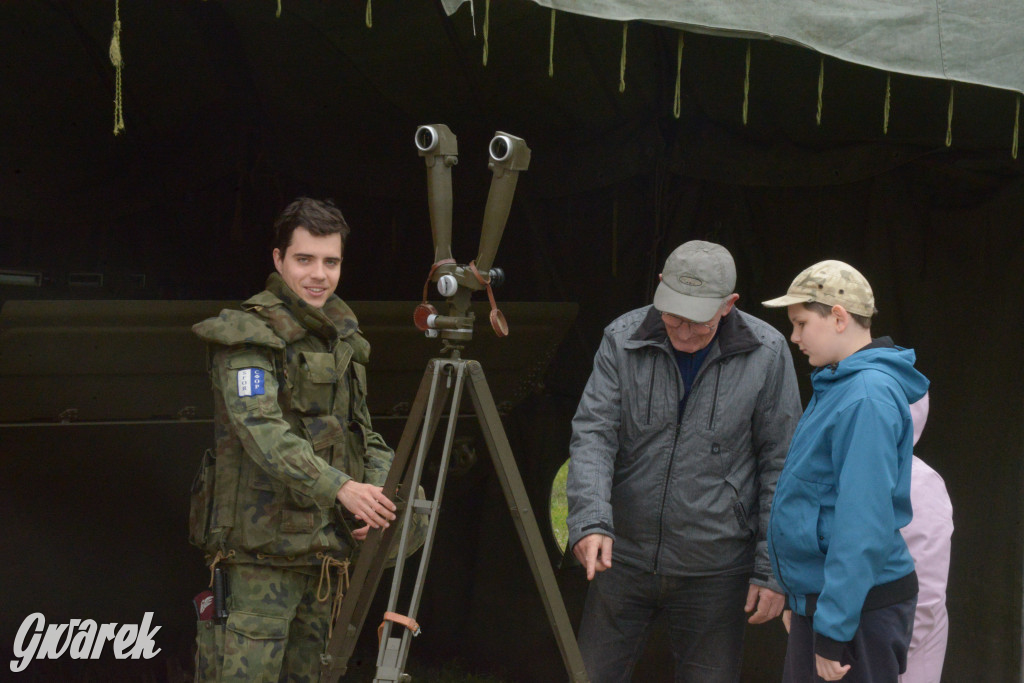 Noc Muzeów na czołgowisku w Zbrosławicach