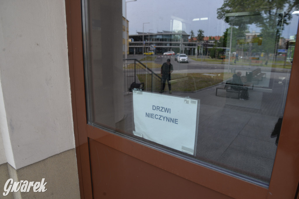 Tarnowskie Góry. Dworzec kolejowy wizytówką miasta?