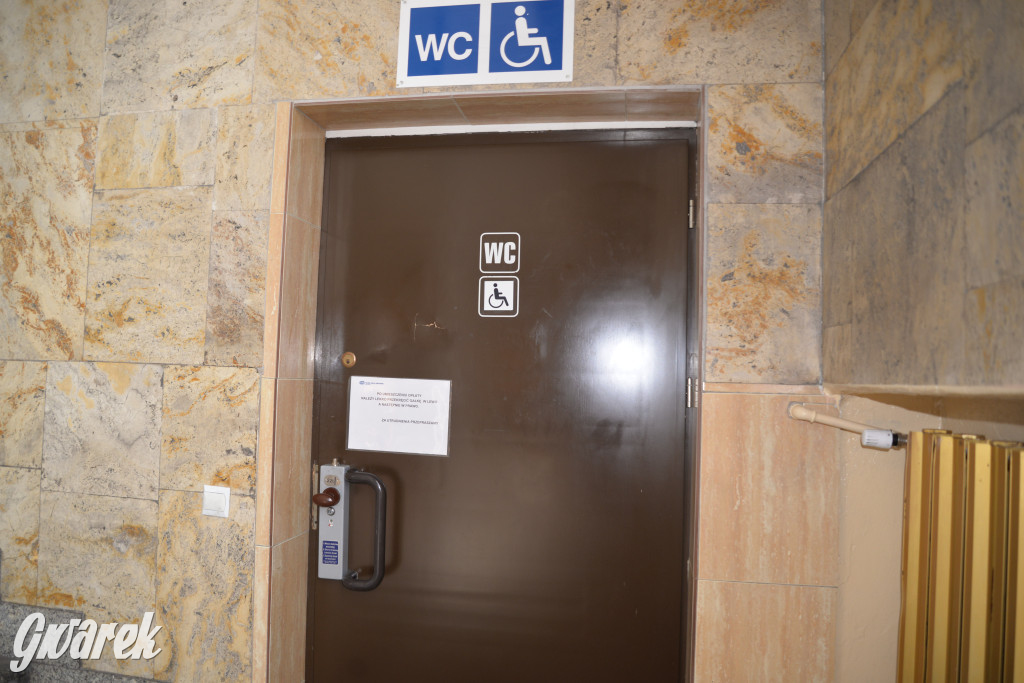 Tarnowskie Góry. Dworzec kolejowy wizytówką miasta?