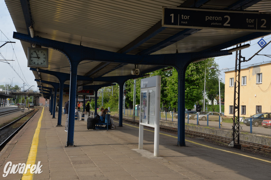 Tarnowskie Góry. Dworzec kolejowy wizytówką miasta?