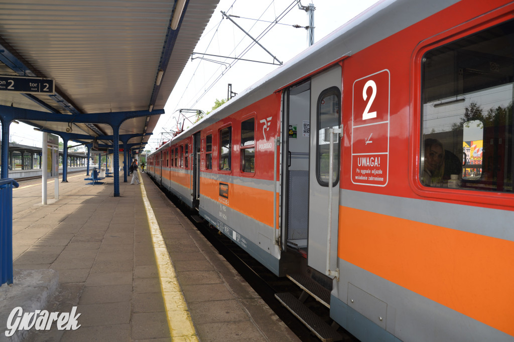 Tarnowskie Góry. Dworzec kolejowy wizytówką miasta?