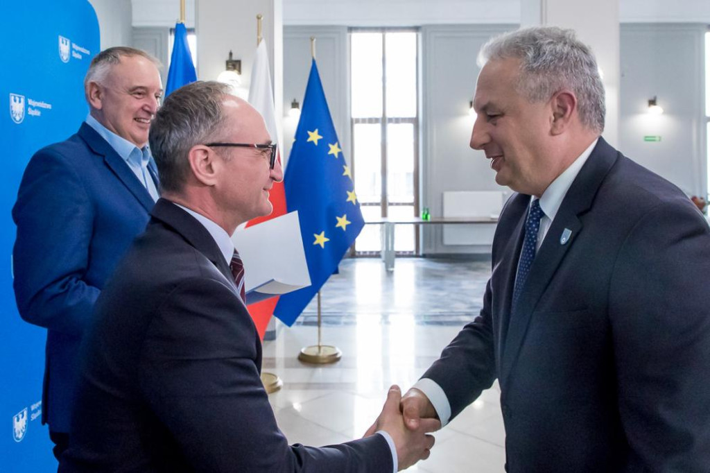 Powiat tarnogórski. Są pieniądze na drogi