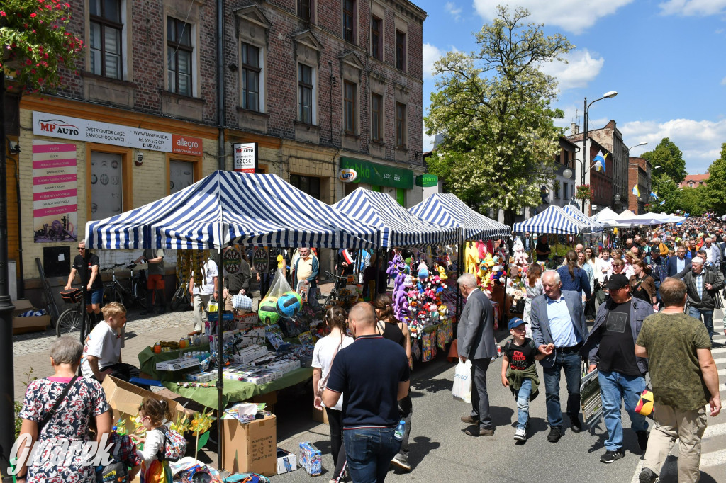 Tysiące pielgrzymów w Piekarach Śląskich