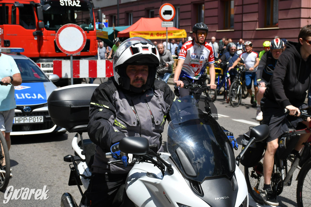 Tysiące pielgrzymów w Piekarach Śląskich