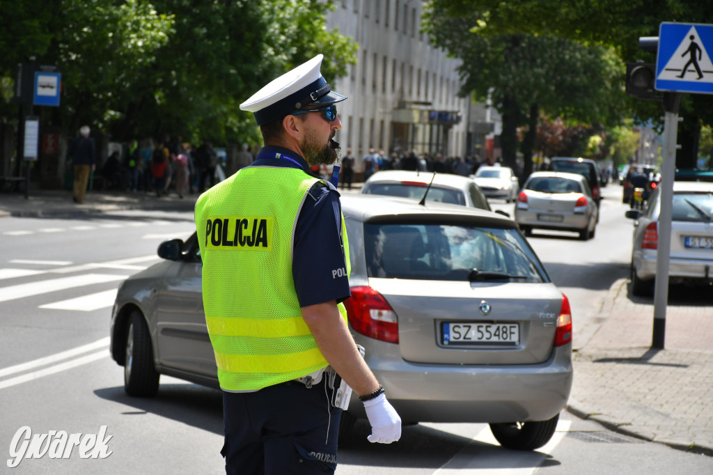 Tysiące pielgrzymów w Piekarach Śląskich