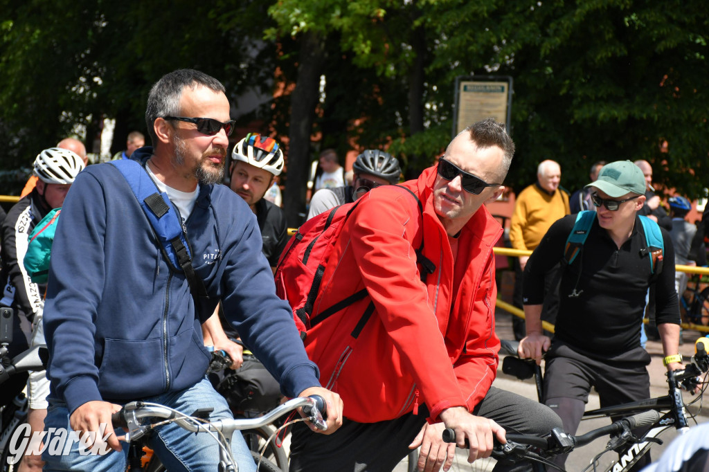 Tysiące pielgrzymów w Piekarach Śląskich