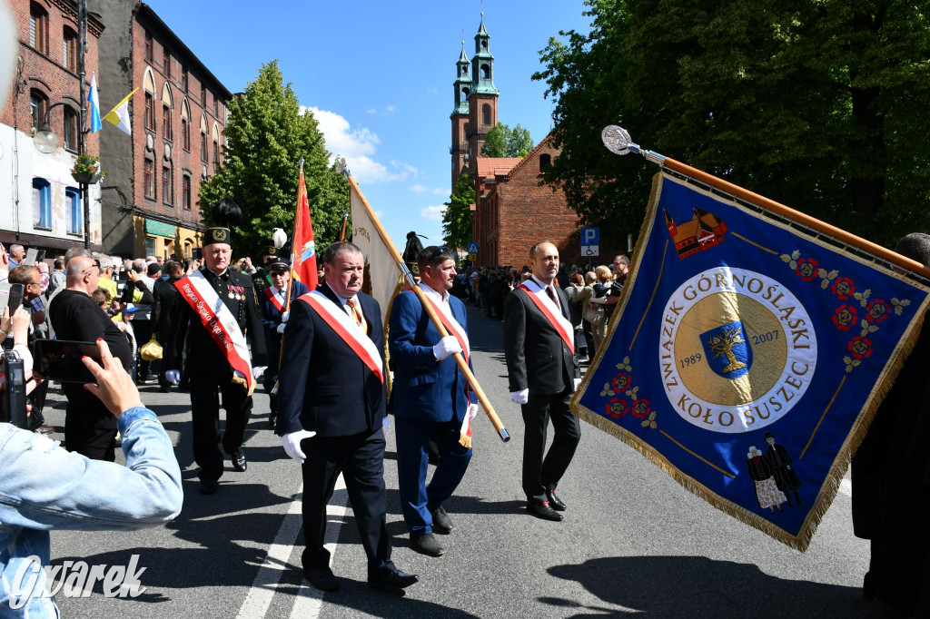 Tysiące pielgrzymów w Piekarach Śląskich