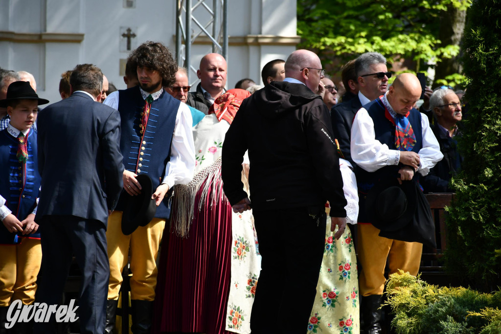 Tysiące pielgrzymów w Piekarach Śląskich