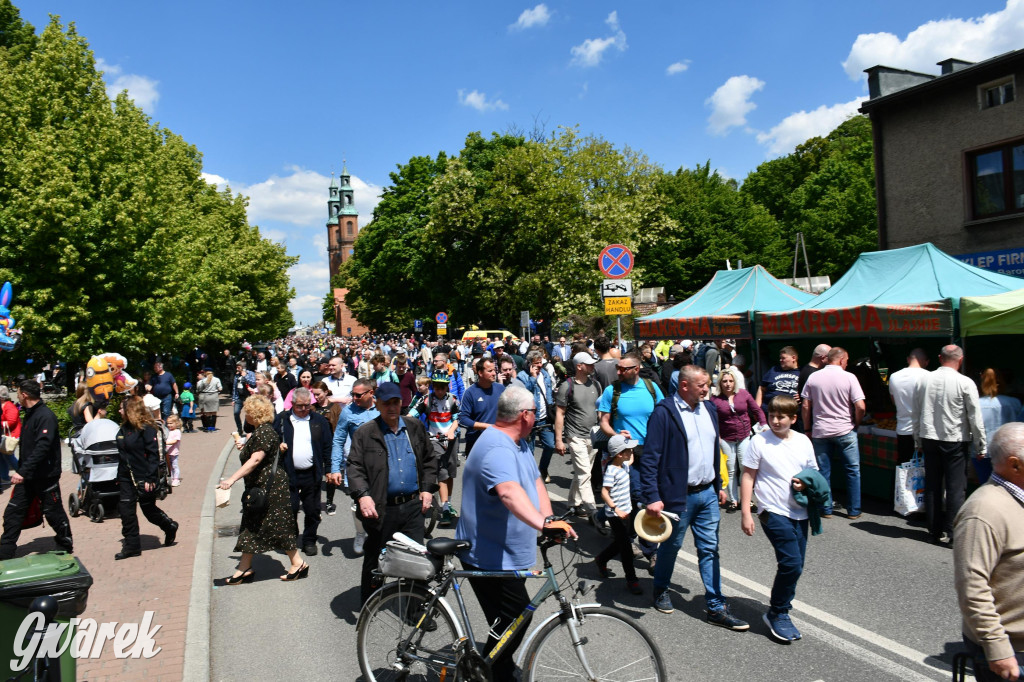 Tysiące pielgrzymów w Piekarach Śląskich