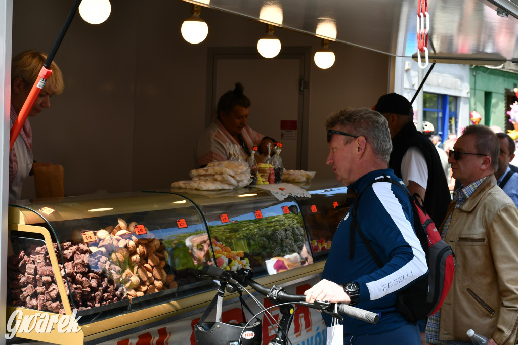 Tysiące pielgrzymów w Piekarach Śląskich