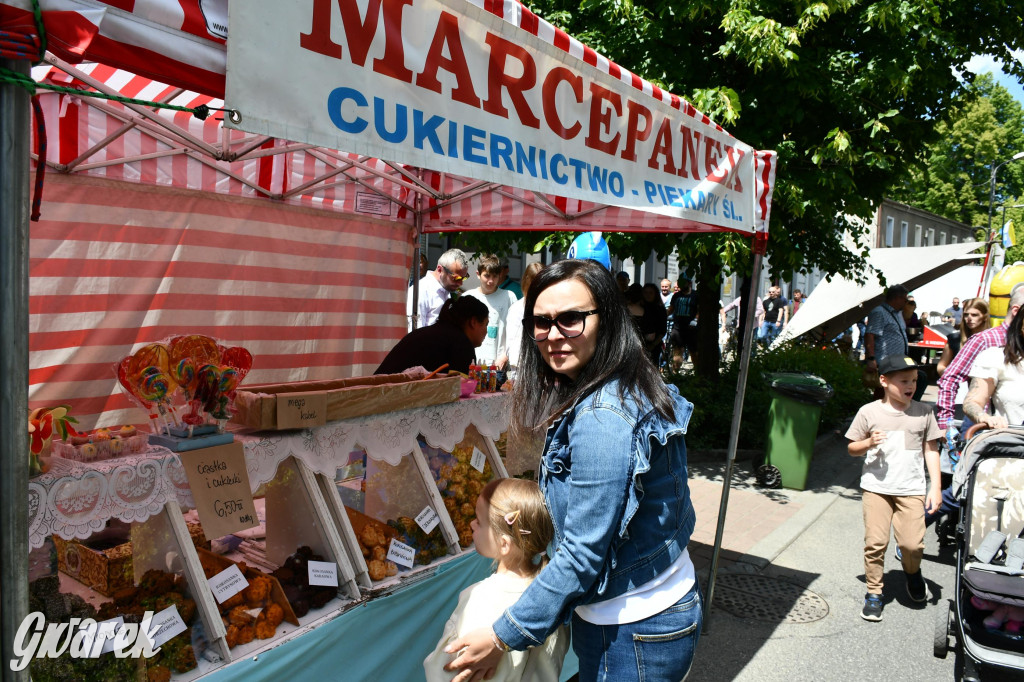 Tysiące pielgrzymów w Piekarach Śląskich