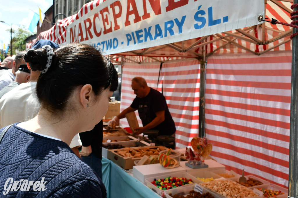 Tysiące pielgrzymów w Piekarach Śląskich