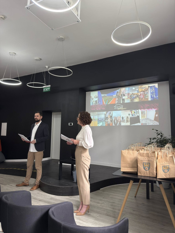 Tarnowskie Góry. Kreatywni z Budowlanki