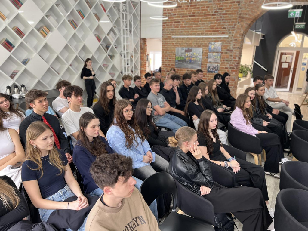 Tarnowskie Góry. Kreatywni z Budowlanki