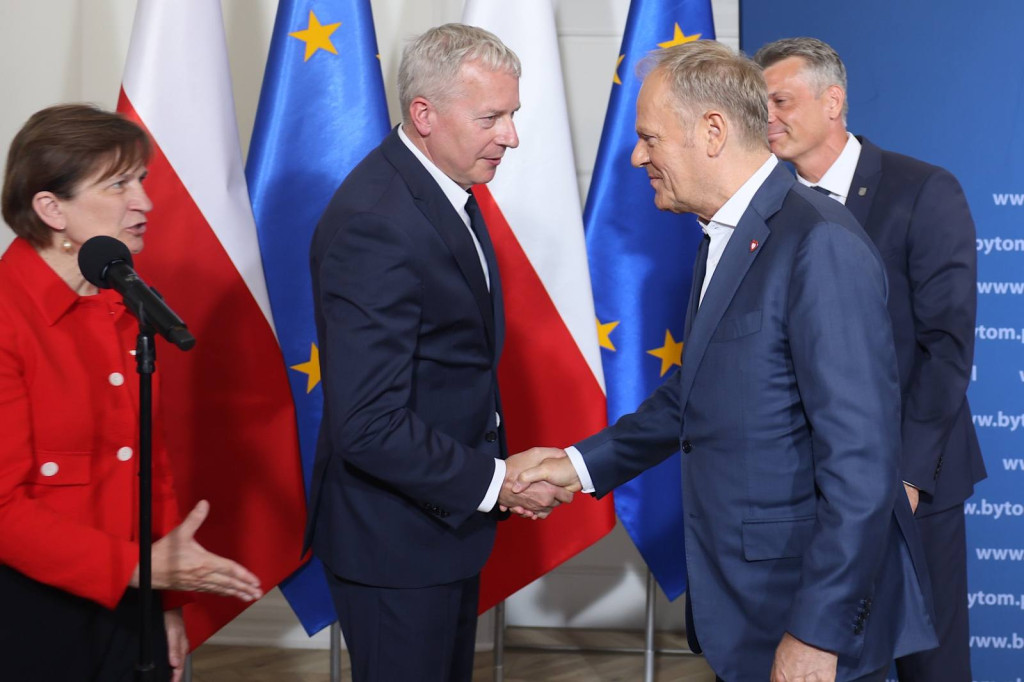 Miasto przejmuje mieszkania po kopalniach. Premier...