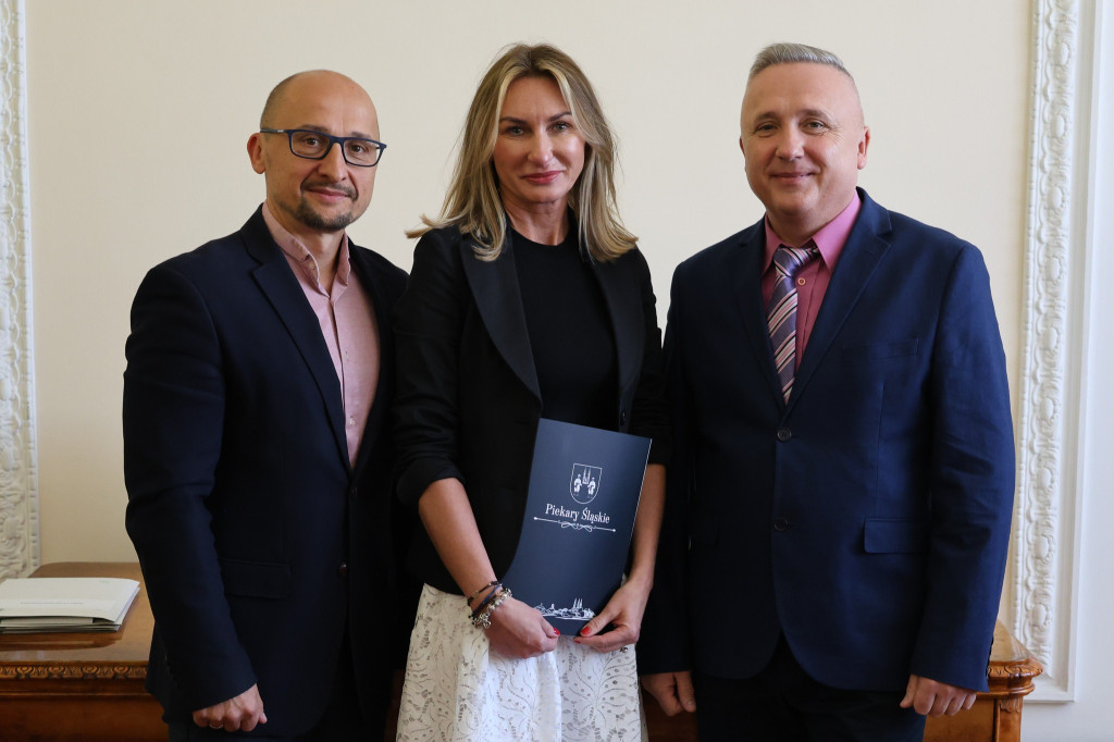 Piekary Śląskie. Gratulacje dla urzędników