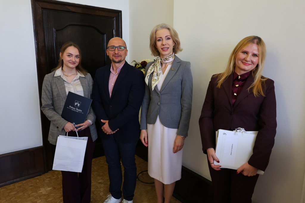 Piekary Śląskie. Gratulacje dla urzędników