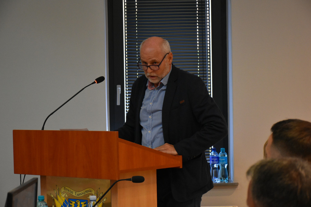 Powiat tarnogórski nie chce rezerwatu w parku Repeckim