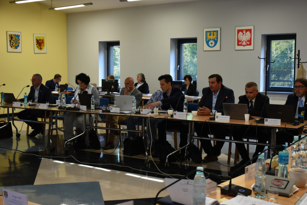 Powiat tarnogórski nie chce rezerwatu w parku Repeckim