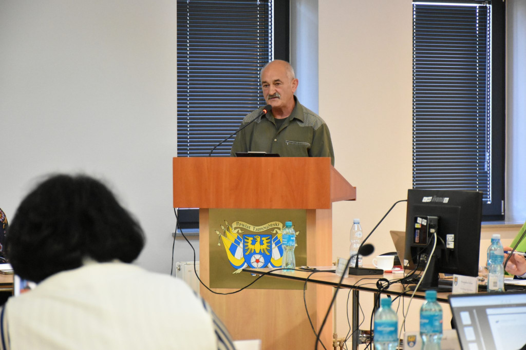 Powiat tarnogórski nie chce rezerwatu w parku Repeckim