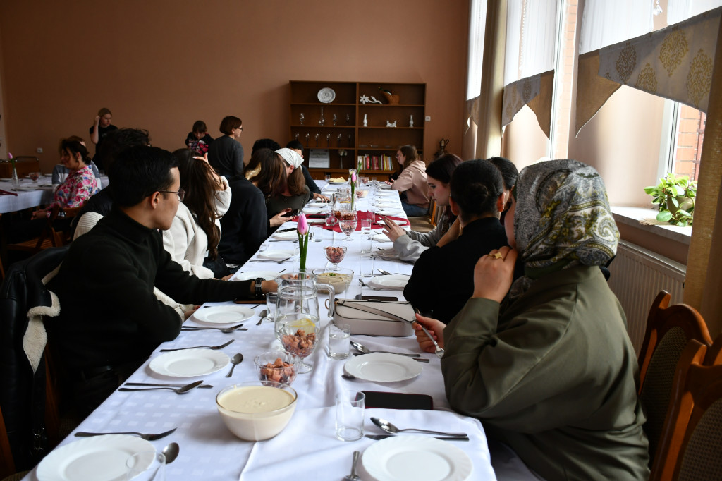 Gastronomik, goście z Niemiec i żydowskie...