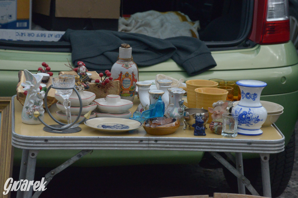 Tarnowskie Góry. Pierwszy w tym roku pchli targ