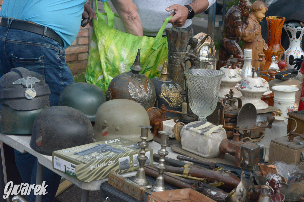 Tarnowskie Góry. Pierwszy w tym roku pchli targ