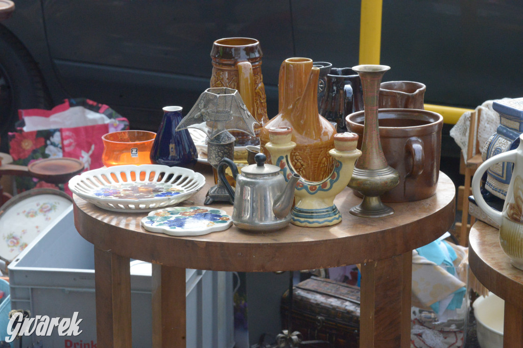 Tarnowskie Góry. Pierwszy w tym roku pchli targ