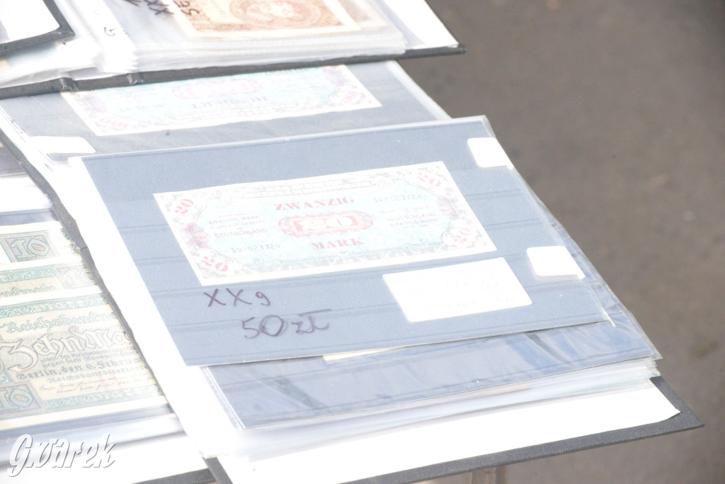 Tarnowskie Góry. Pierwszy w tym roku pchli targ