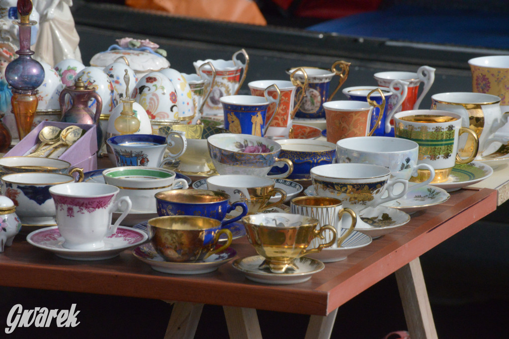 Tarnowskie Góry. Pierwszy w tym roku pchli targ