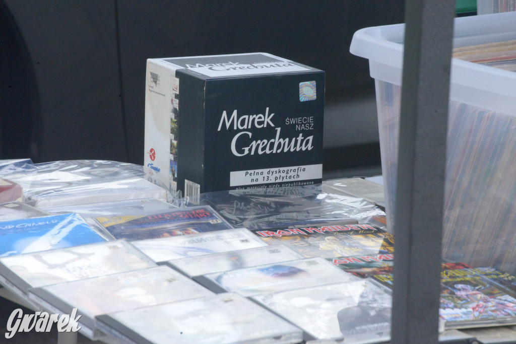 Tarnowskie Góry. Pierwszy w tym roku pchli targ