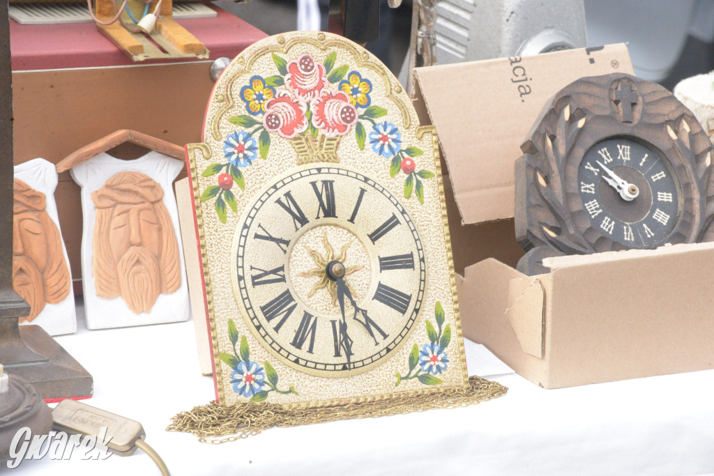 Tarnowskie Góry. Pierwszy w tym roku pchli targ