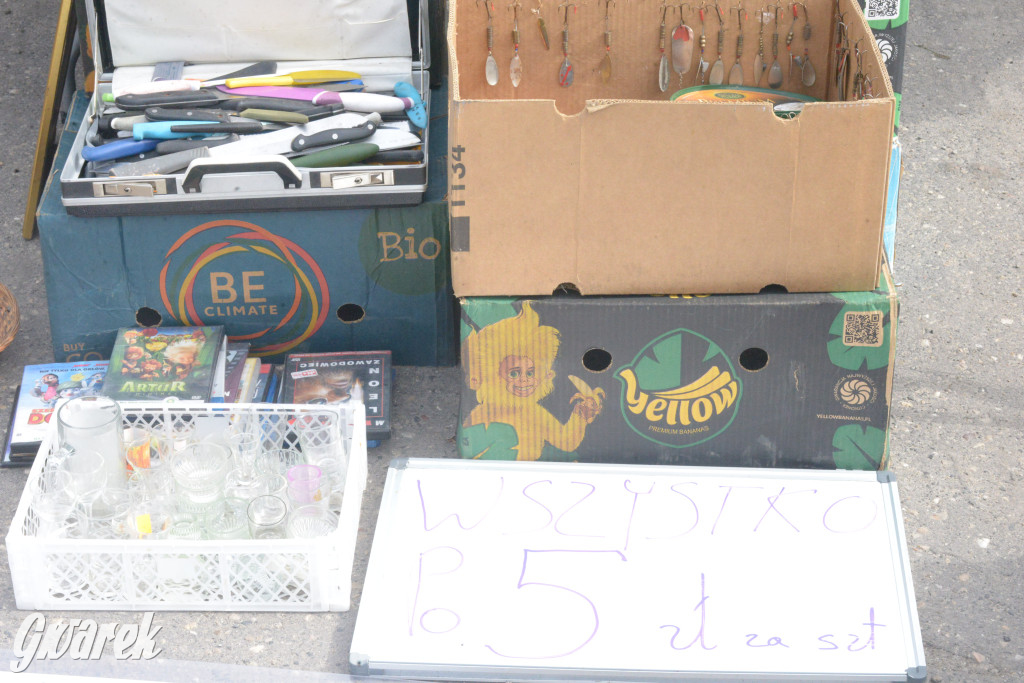 Tarnowskie Góry. Pierwszy w tym roku pchli targ