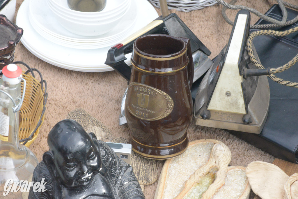 Tarnowskie Góry. Pierwszy w tym roku pchli targ