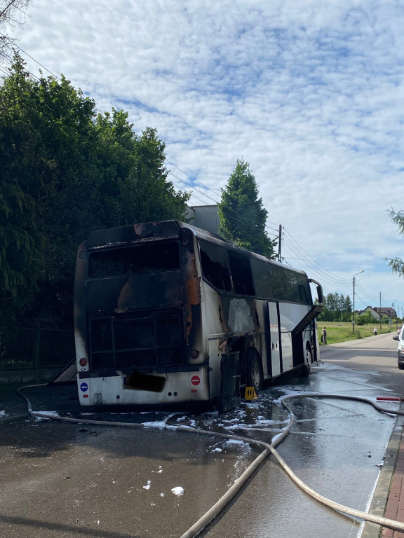 Pożar autokaru, miały nim jechać dzieci ze szkoły