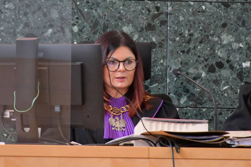 Brutalnie zabił 18-latkę, o jej życie rzucił monetą