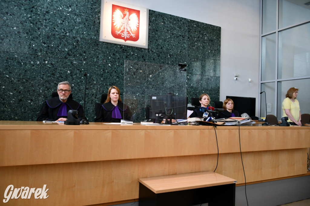 Brutalnie zabił 18-latkę, o jej życie rzucił monetą