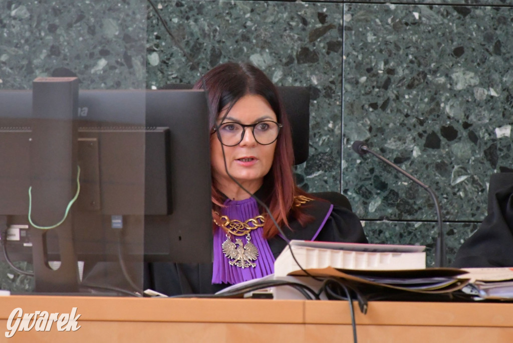 Brutalnie zabił 18-latkę, o jej życie rzucił monetą