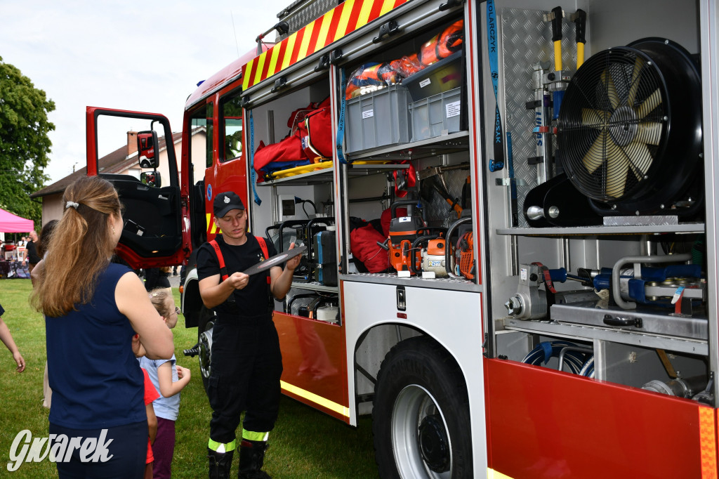Nakło Śląskie. Piknik urodzinowy OSP i LKS Orzeł